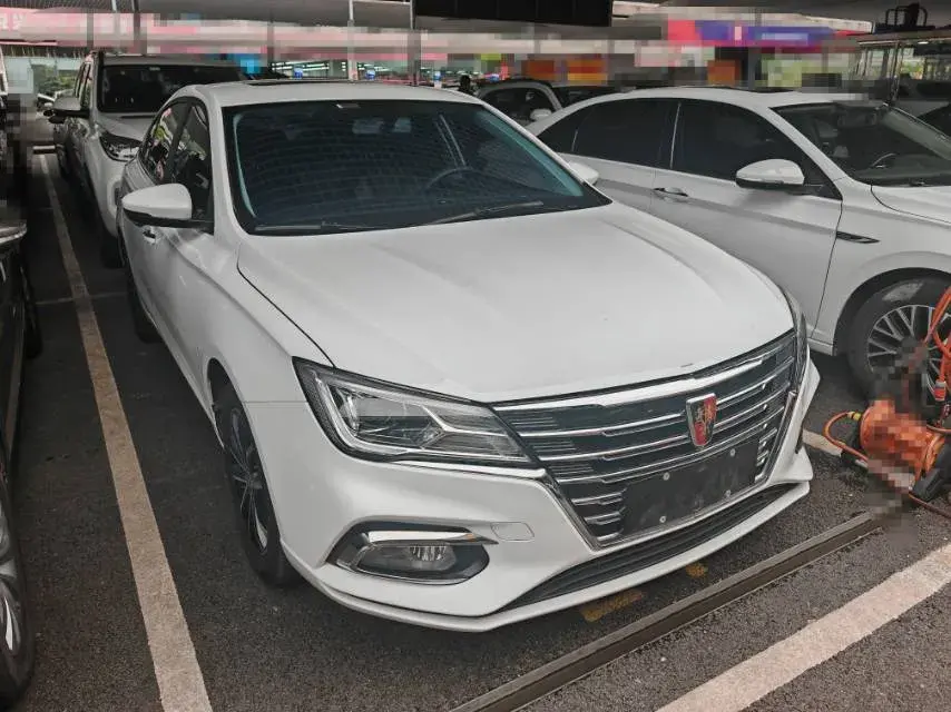 2020 ROEWE I5 thumbnail 2