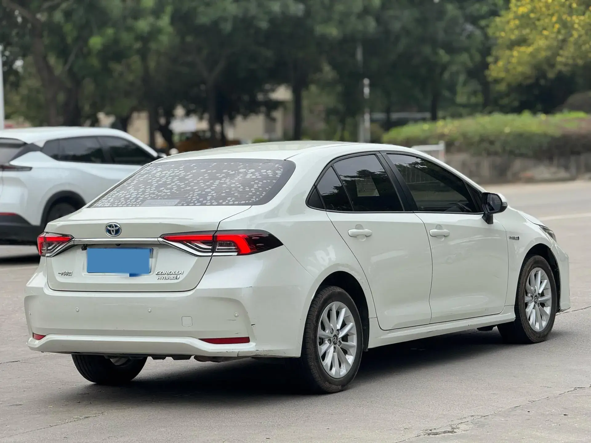 2021 TOYOTA COROLLA thumbnail 4