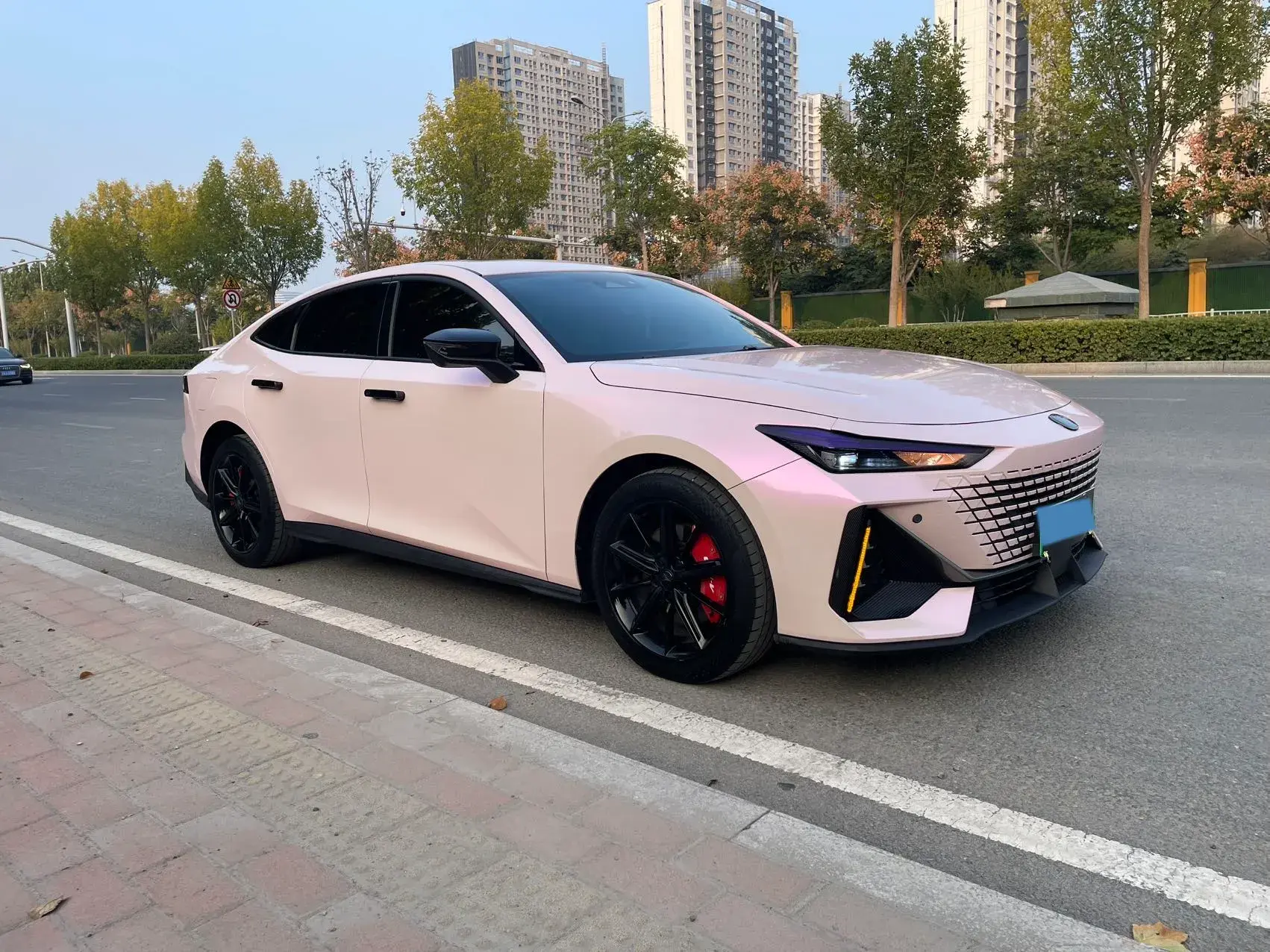 2023 CHANGAN UNI-V thumbnail 3