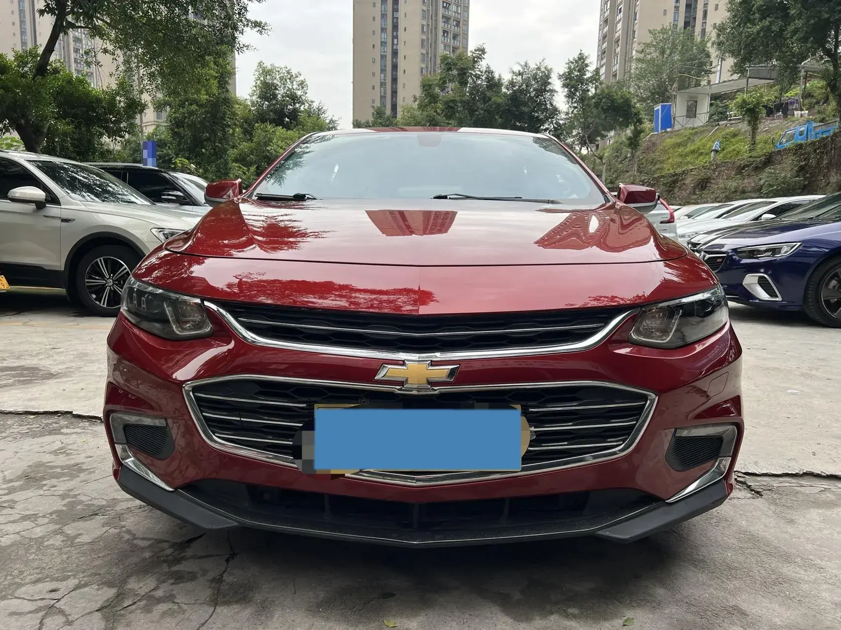 2018 CHEVROLET MALIBU thumbnail 2