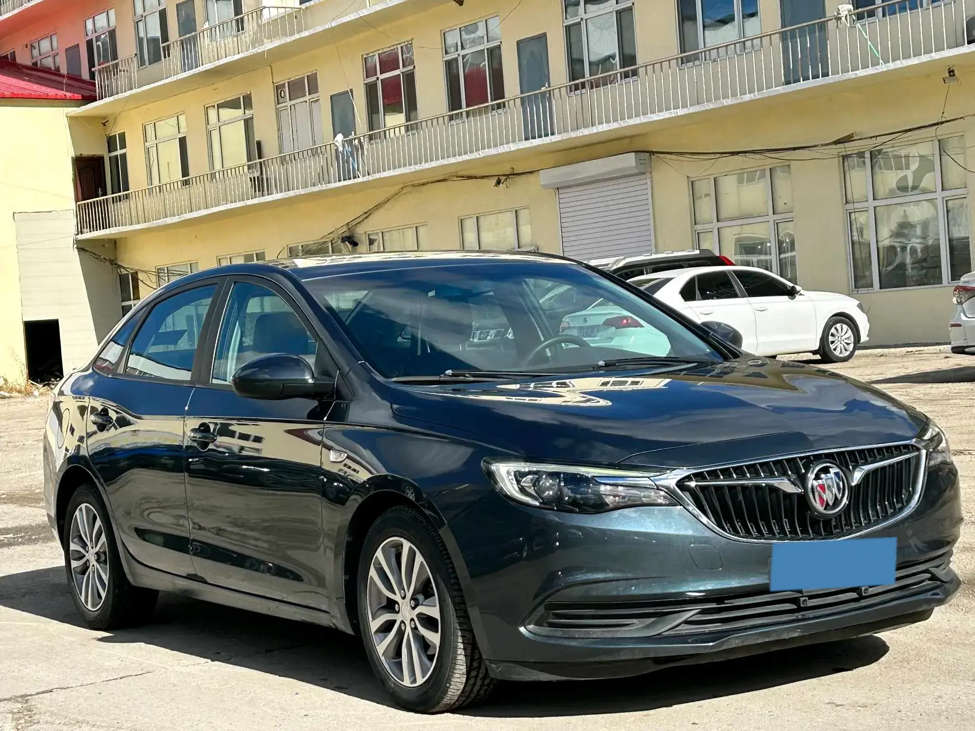 2021 BUICK EXCELLE thumbnail 4