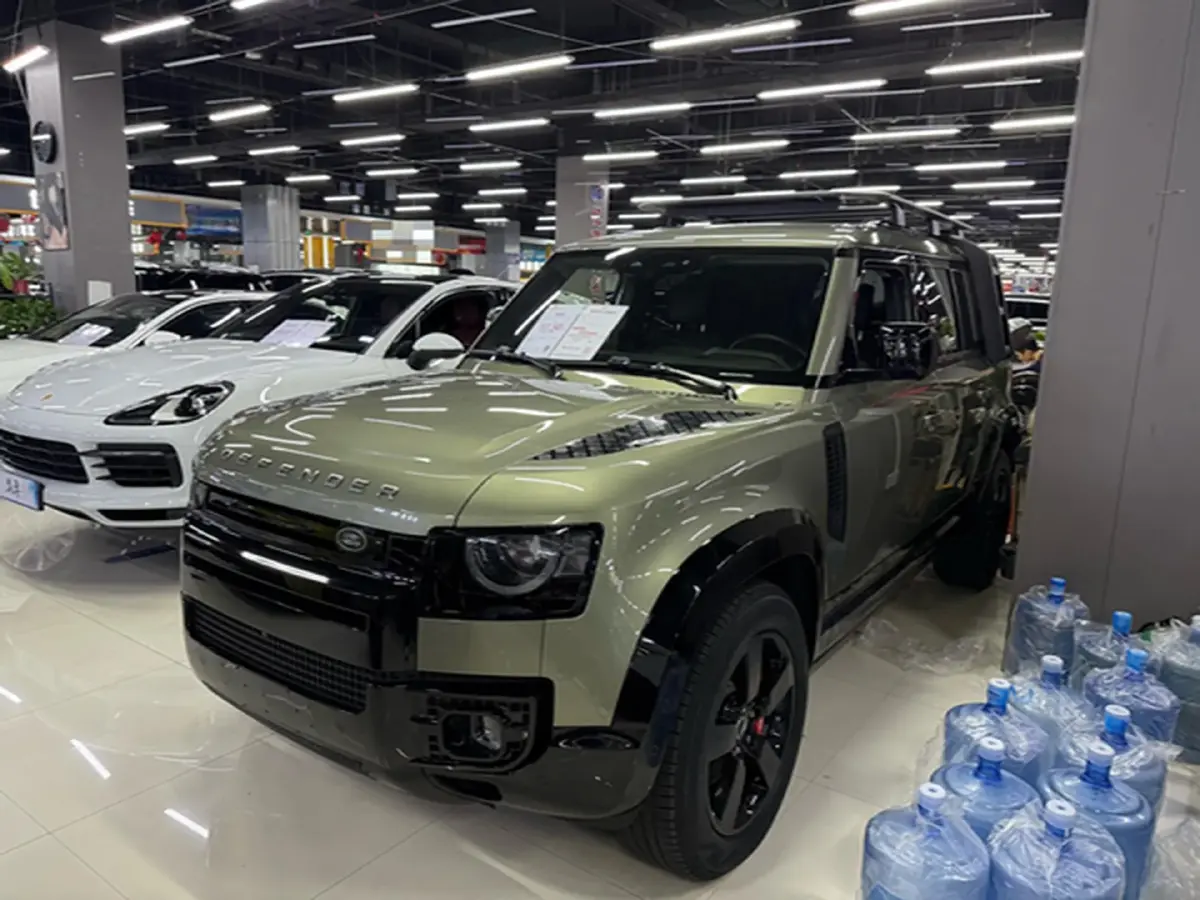 2021 Land Rover Defender 3.0T 400HP L6 8AT