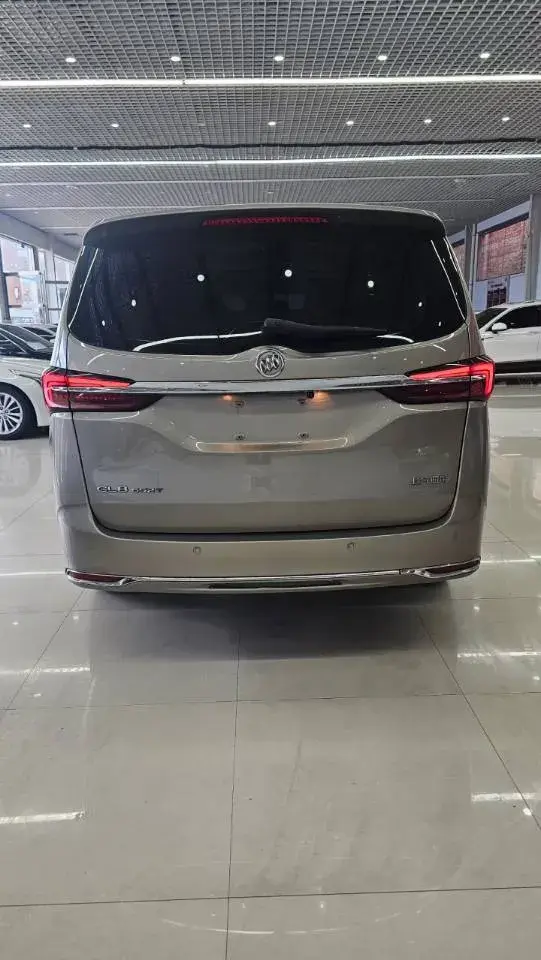 2022 BUICK GL8 thumbnail 3