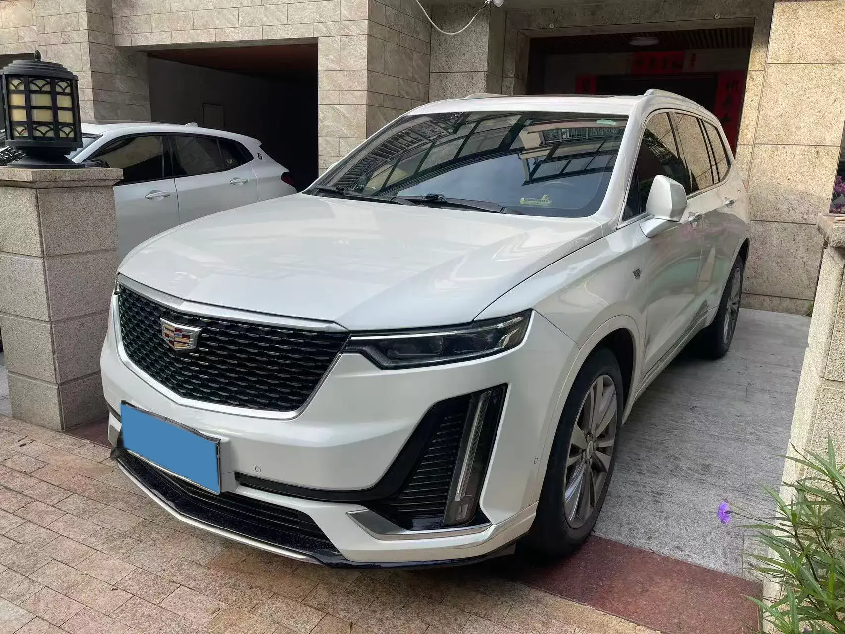 2020 CADILLAC XT6 view 1