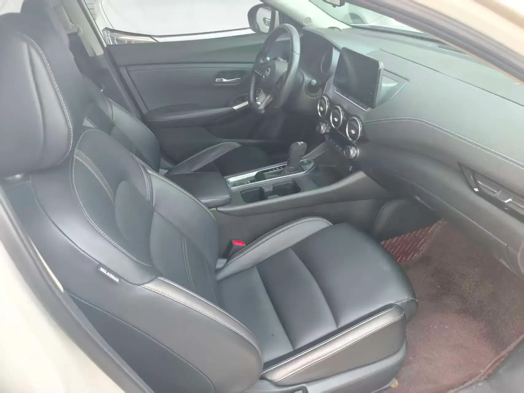 2022 NISSAN SYLPHY thumbnail 4