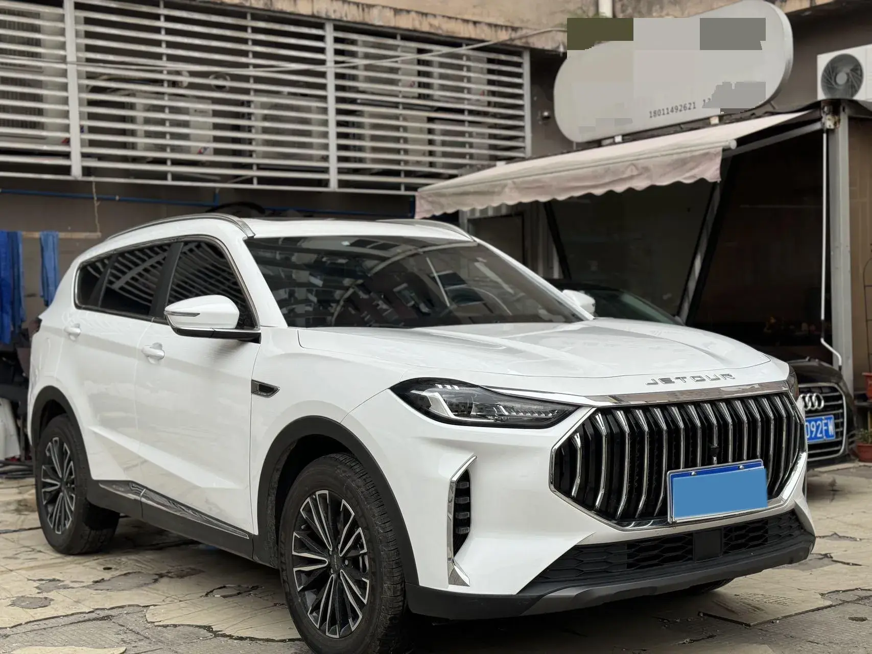 2024 JETOUR X70 thumbnail 3