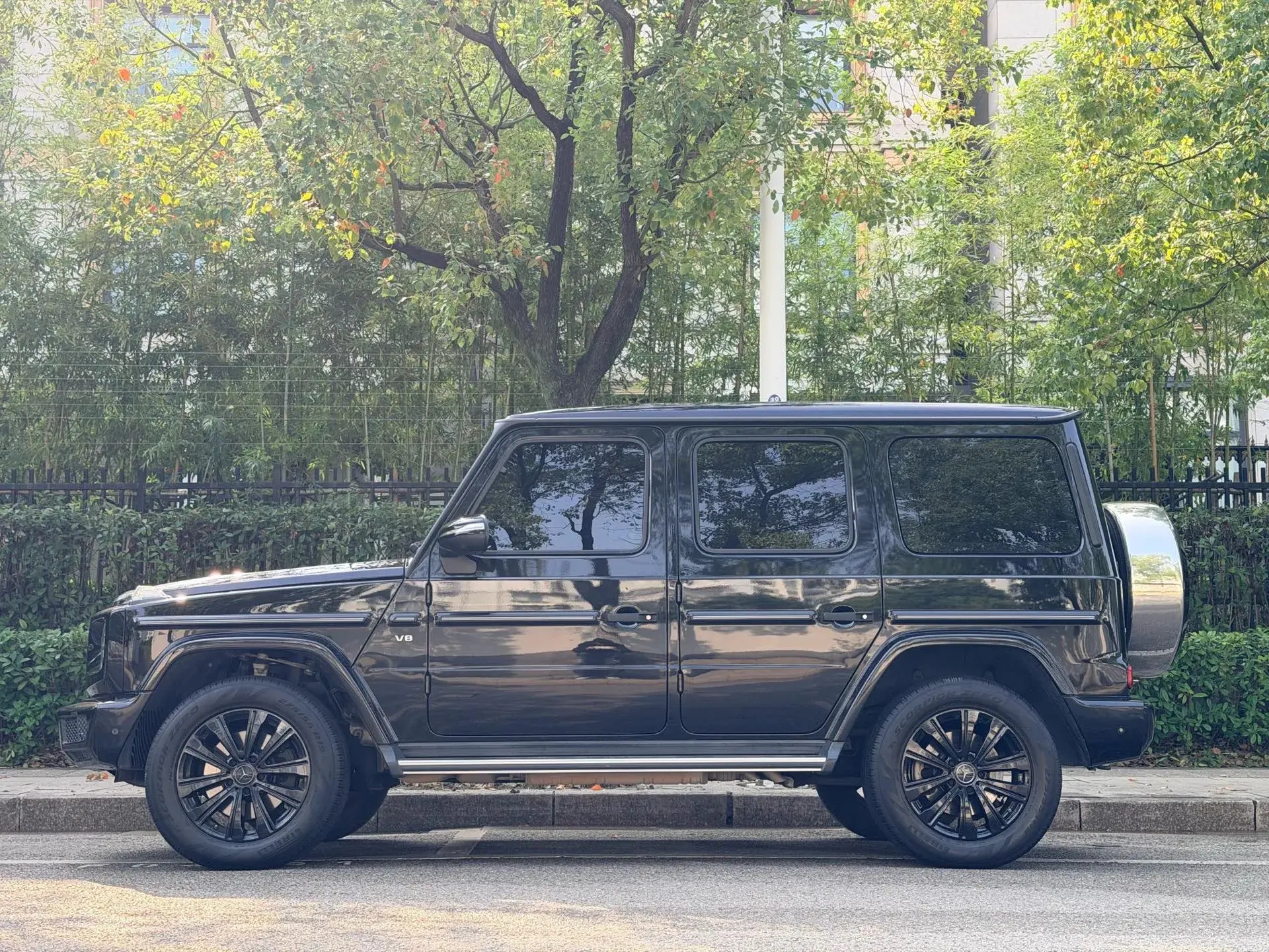2022 MERCEDES-BENZ G thumbnail 2