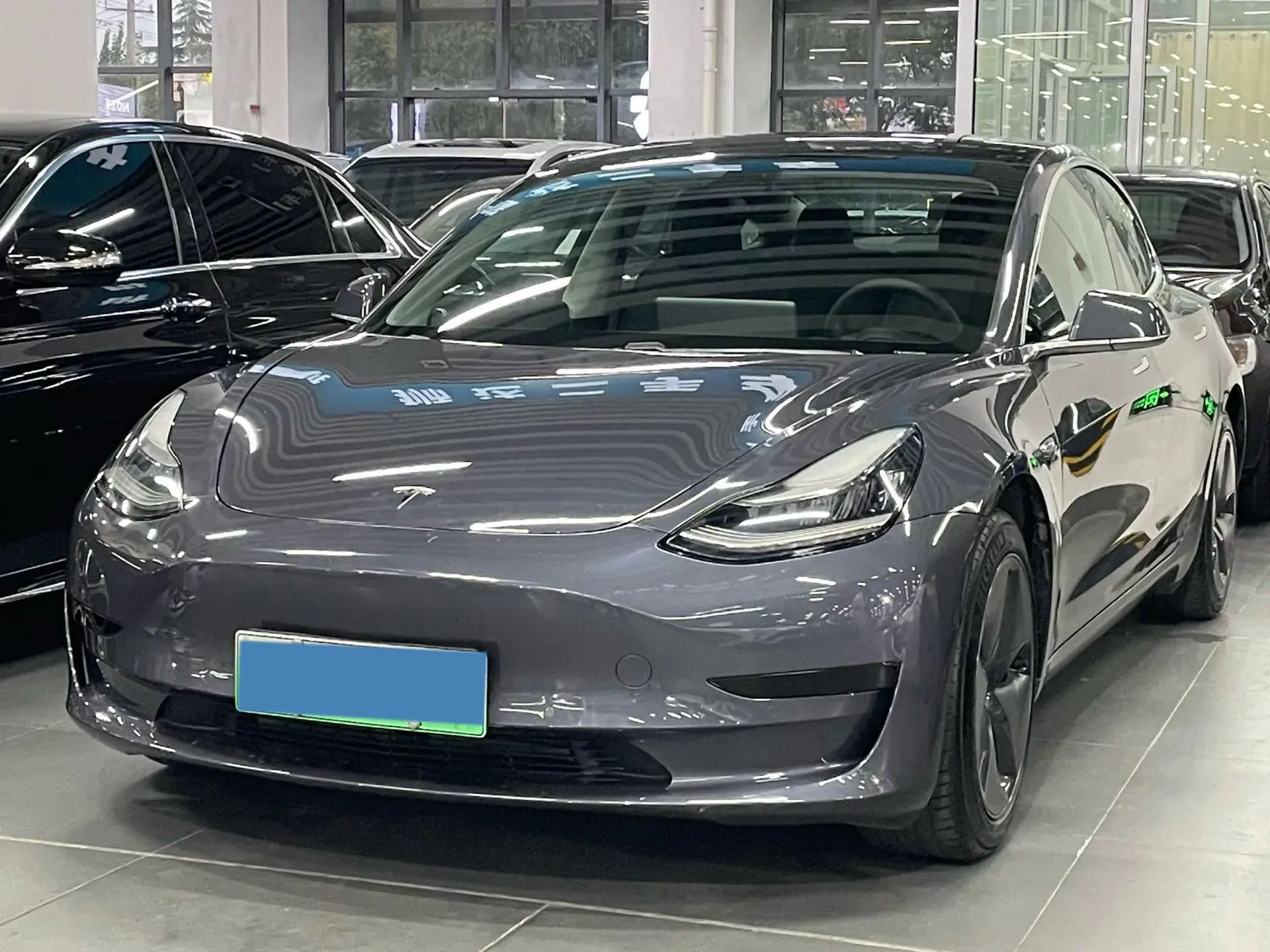 2020 TESLA MODEL view 1