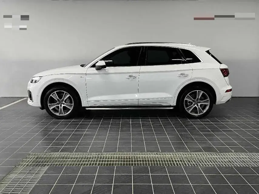 2021 AUDI Q5L thumbnail 2