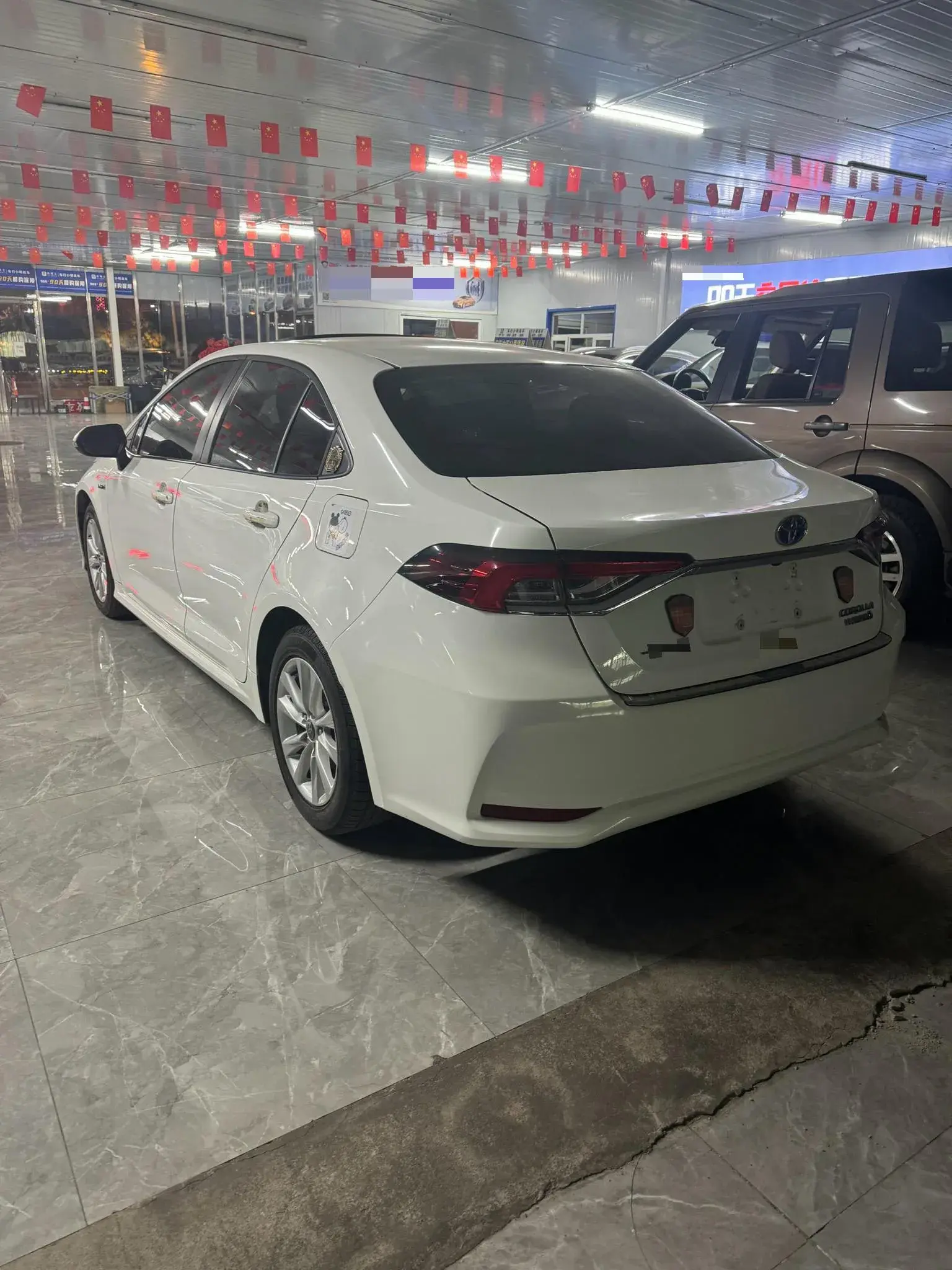 2023 TOYOTA COROLLA thumbnail 4