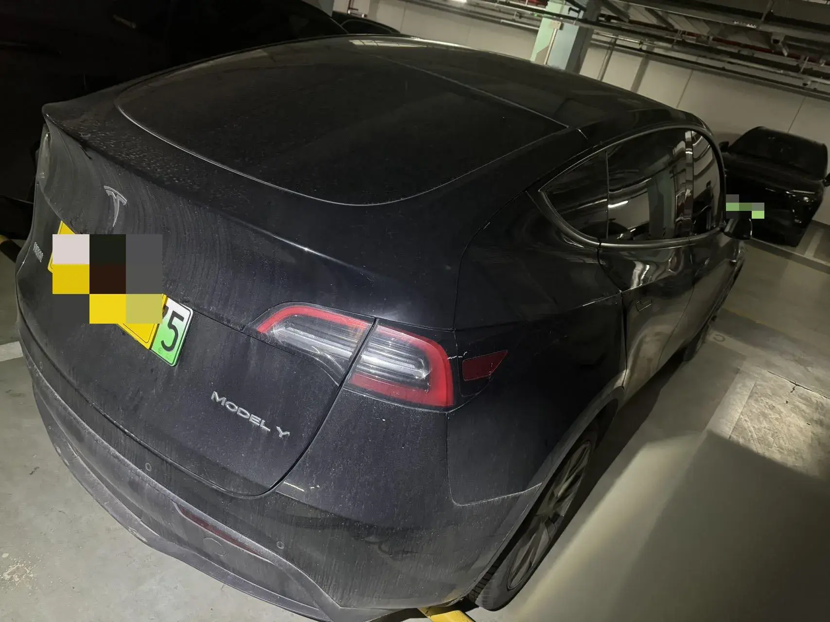 2022 TESLA MODEL thumbnail 3