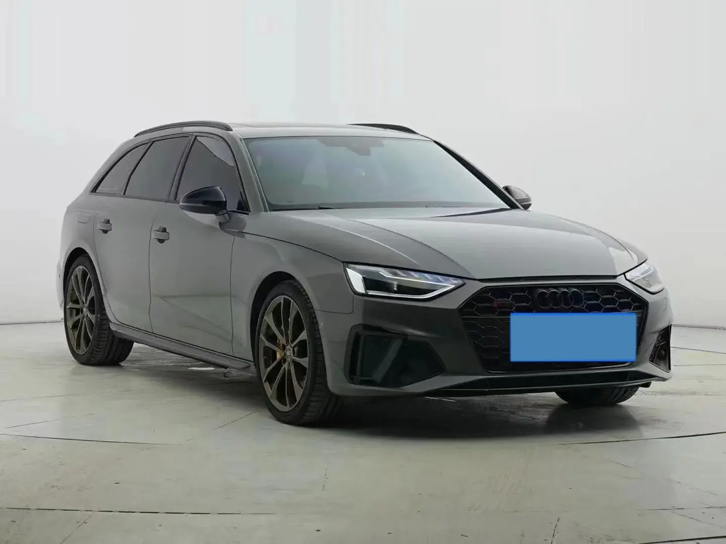 2023 AUDI S4 thumbnail 3