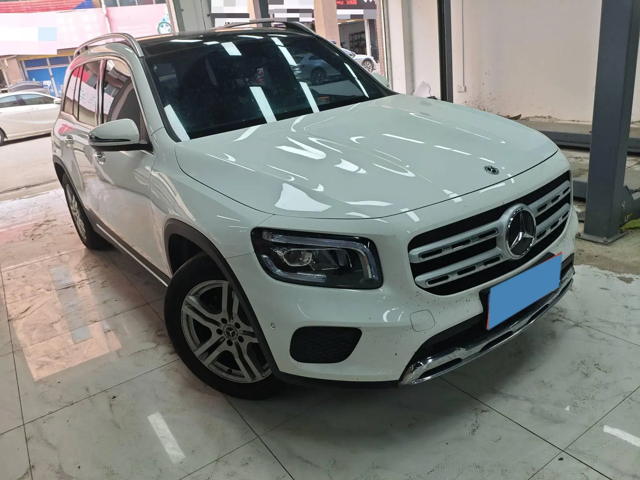 2023 MERCEDES-BENZ GLB thumbnail 4