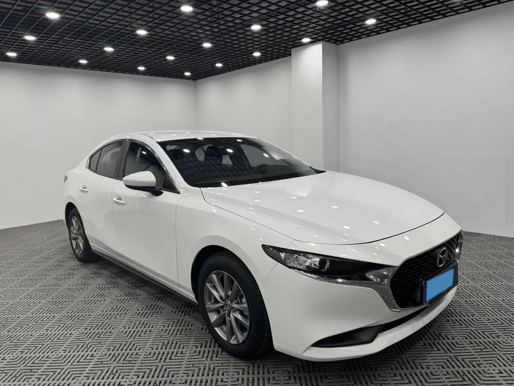 2021 MAZDA 3 thumbnail 2