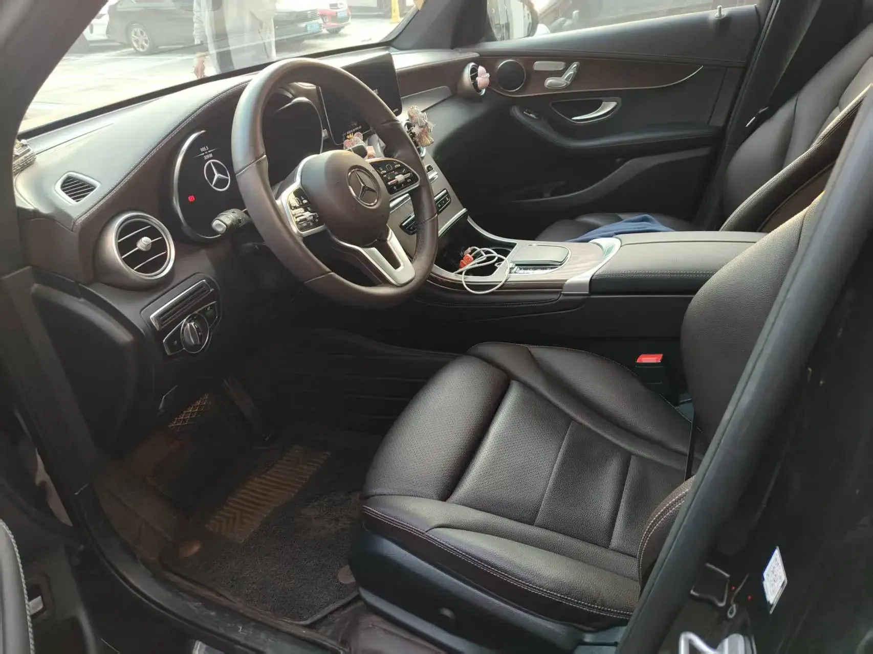 2022 MERCEDES-BENZ GLC thumbnail 4