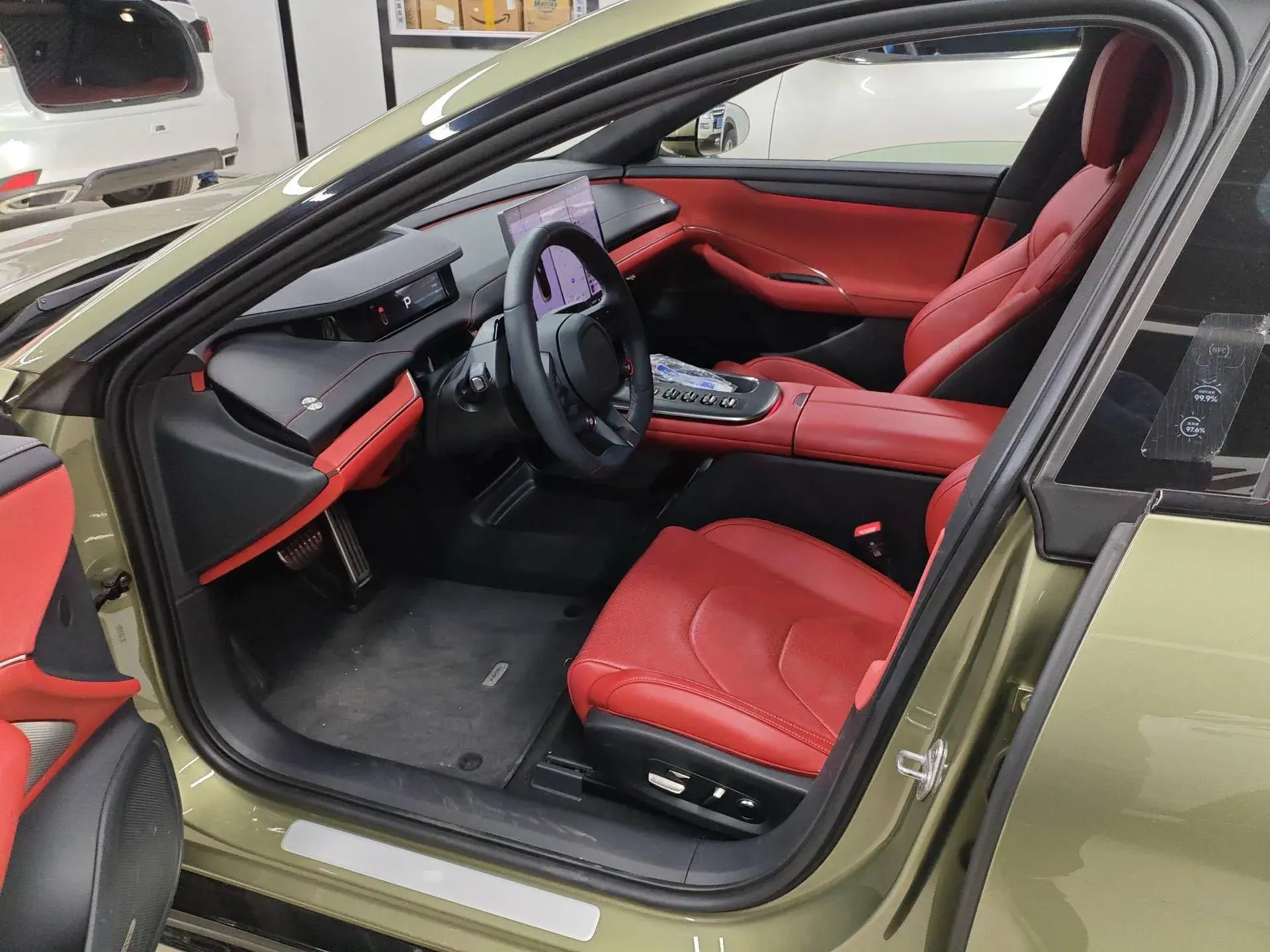 2024 MI SU7 thumbnail 4