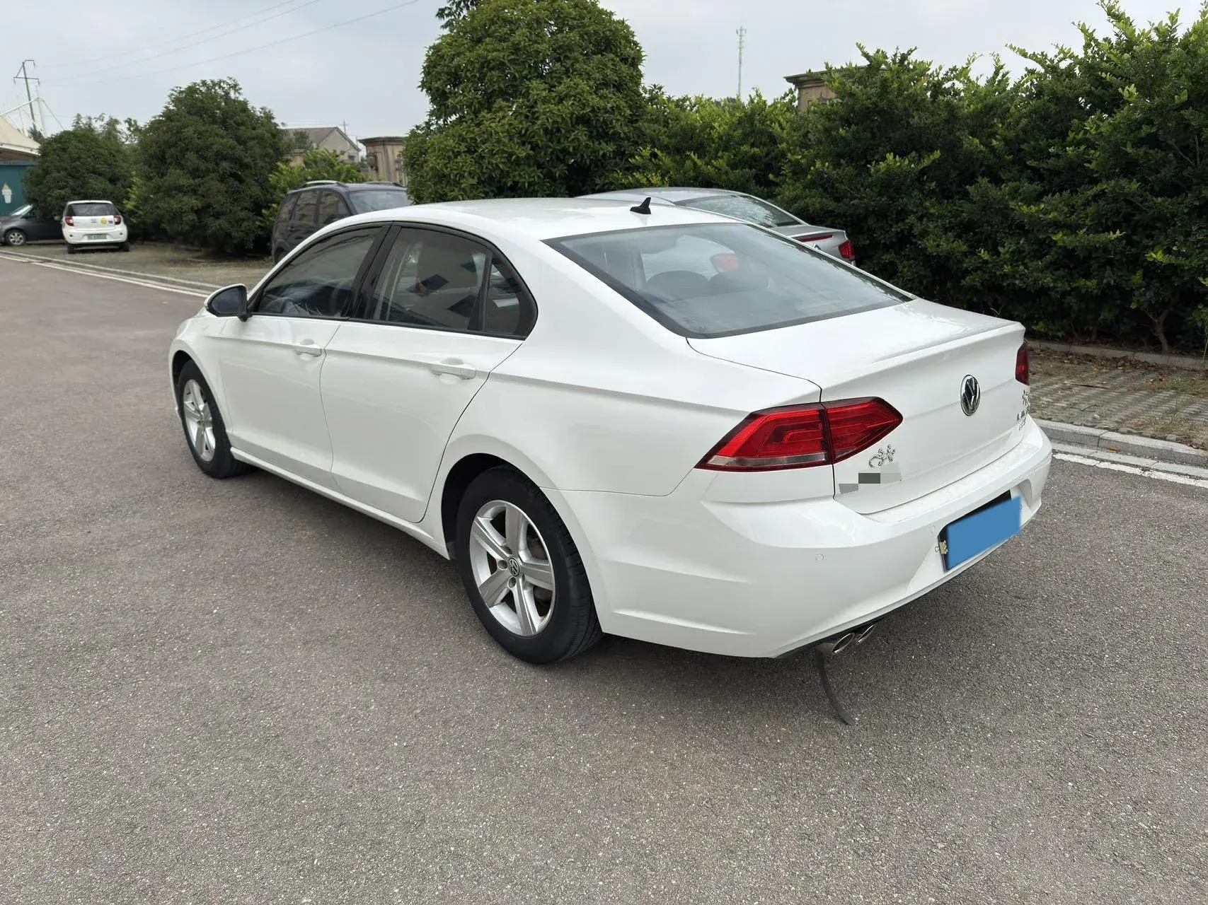 2018 VOLKSWAGEN LAMANDO thumbnail 4