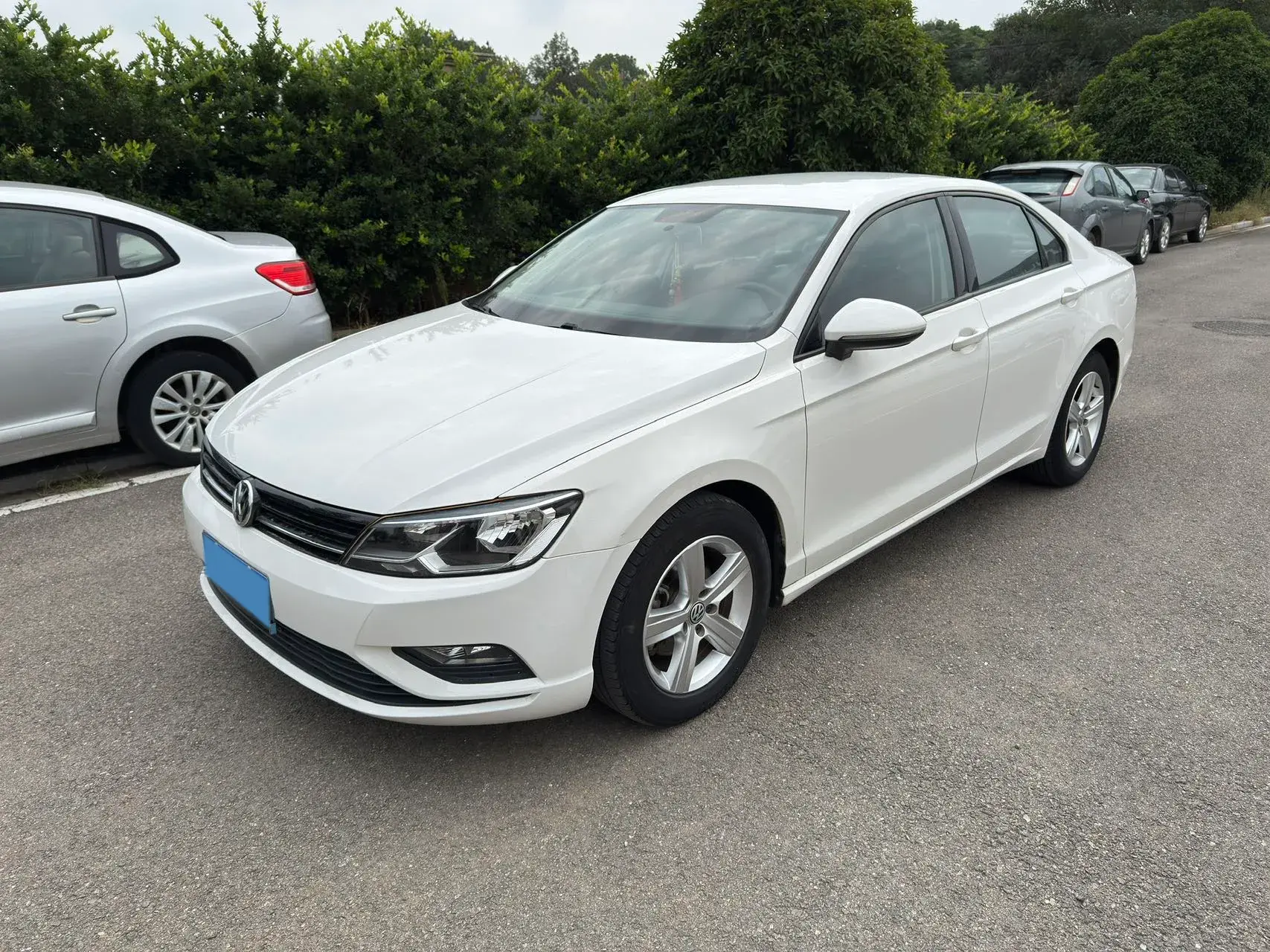 2018 VOLKSWAGEN LAMANDO view 1