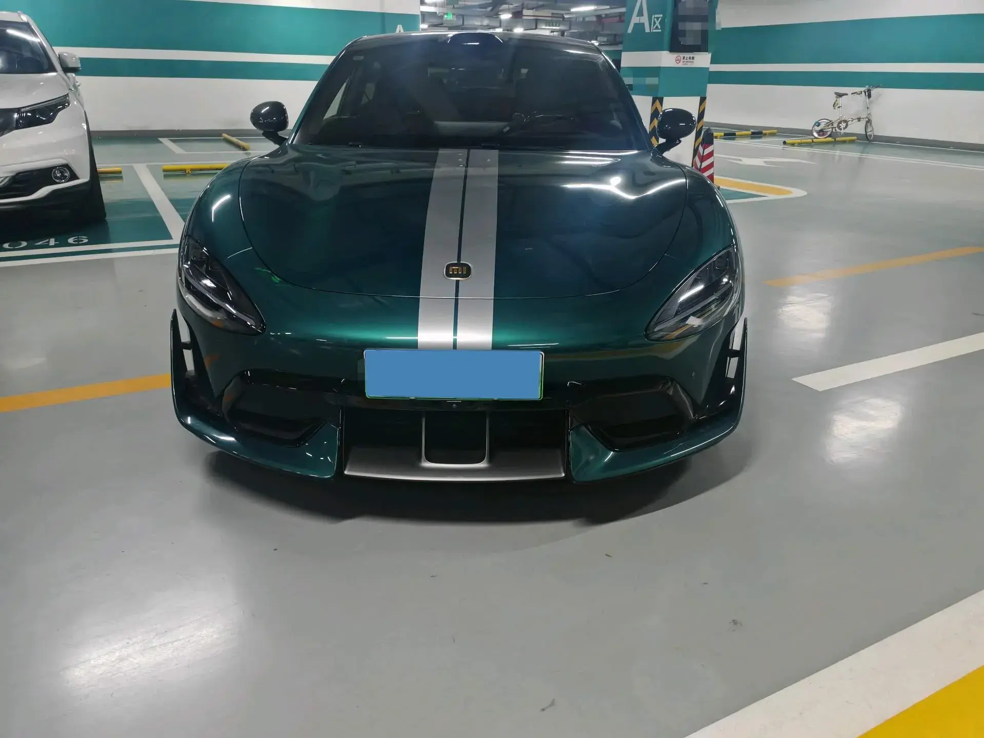 2025 MI SU7 thumbnail 2