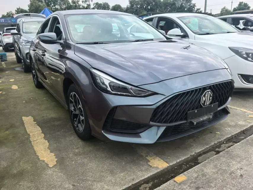 2021 MG 5 thumbnail 3