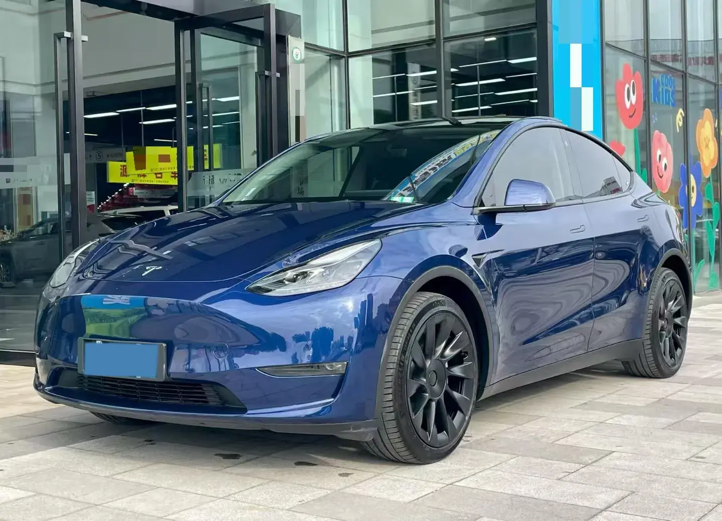 2021 TESLA MODEL view 1