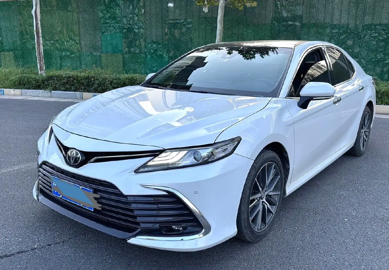 2021 Toyota Camry 2.5L 209HP L4 8AT