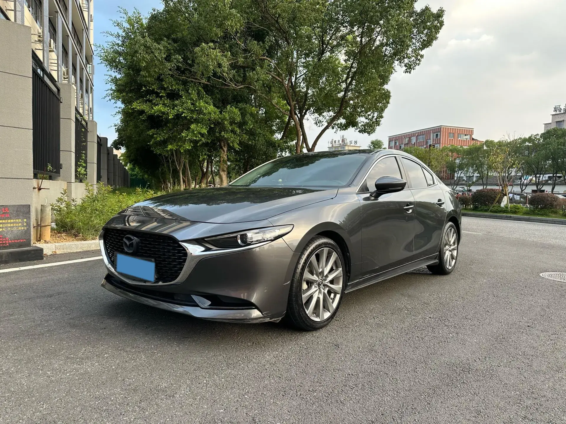 2021 MAZDA 3 view 1