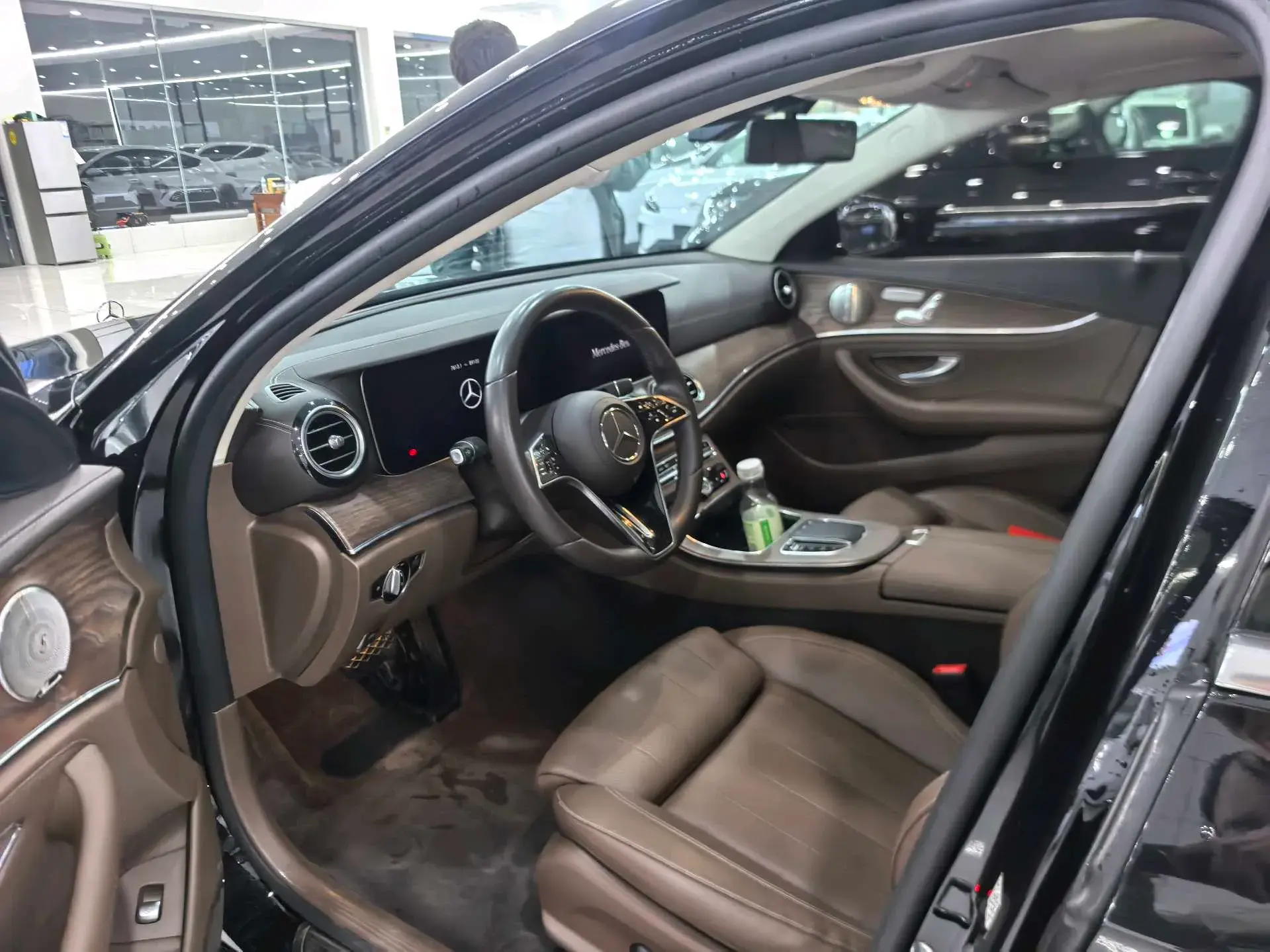 2022 MERCEDES-BENZ E thumbnail 3