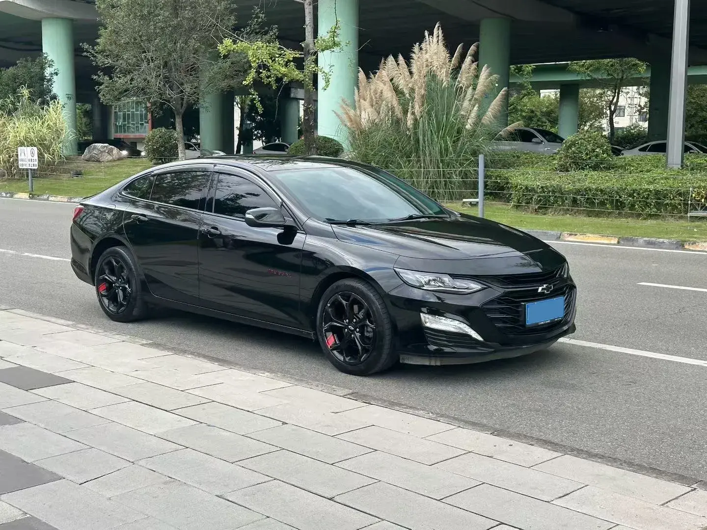 2021 CHEVROLET MALIBU thumbnail 3