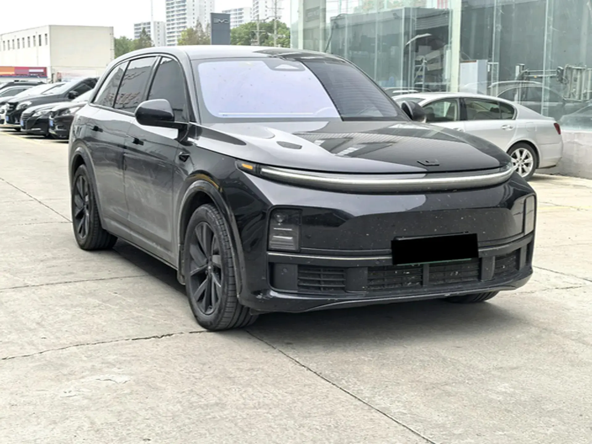 2023 LI L7 thumbnail 3