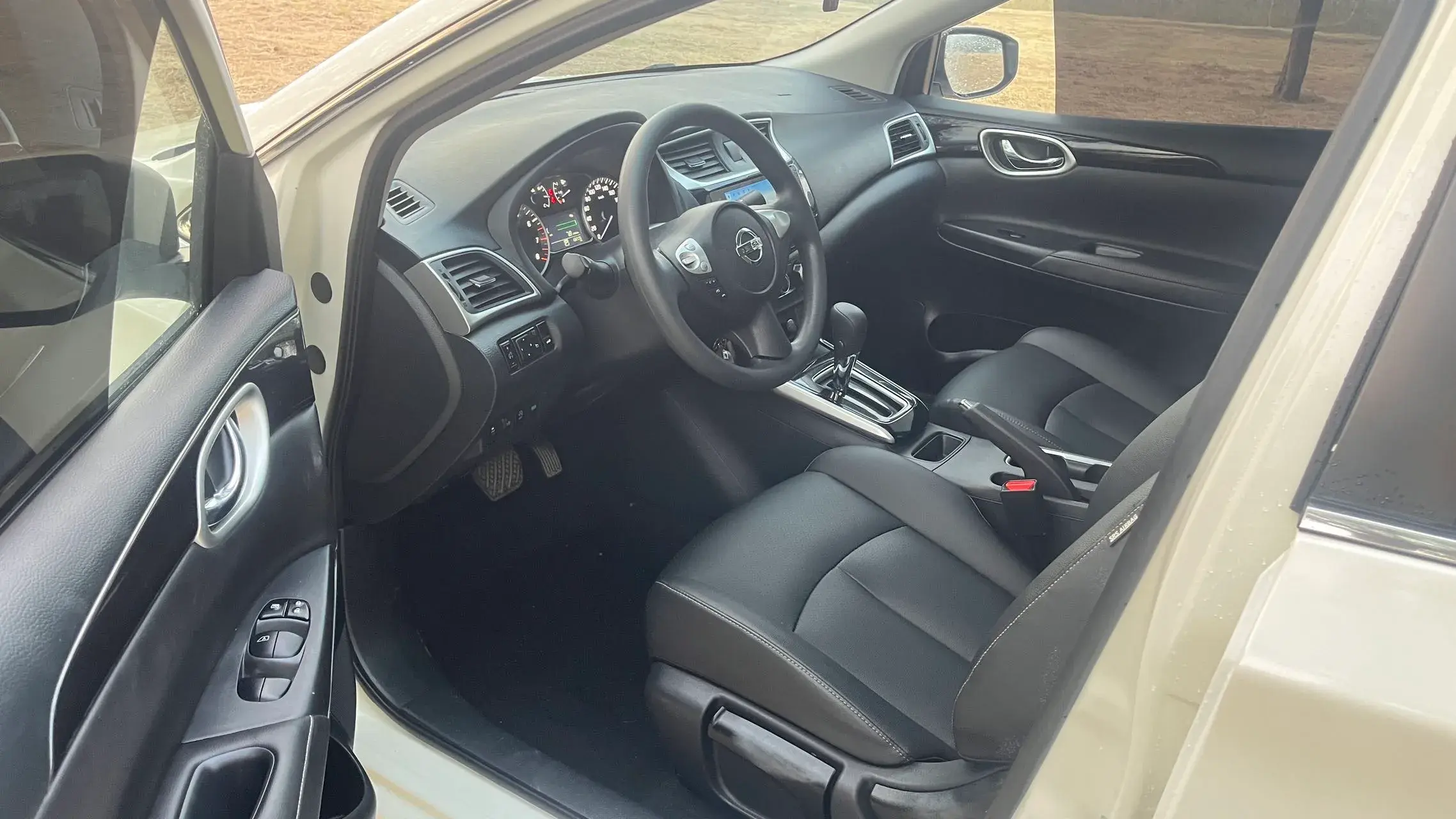 2022 NISSAN SYLPHY thumbnail 4