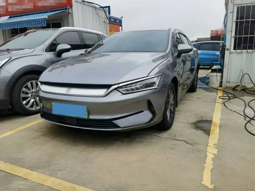2021 BYD QIN view 1