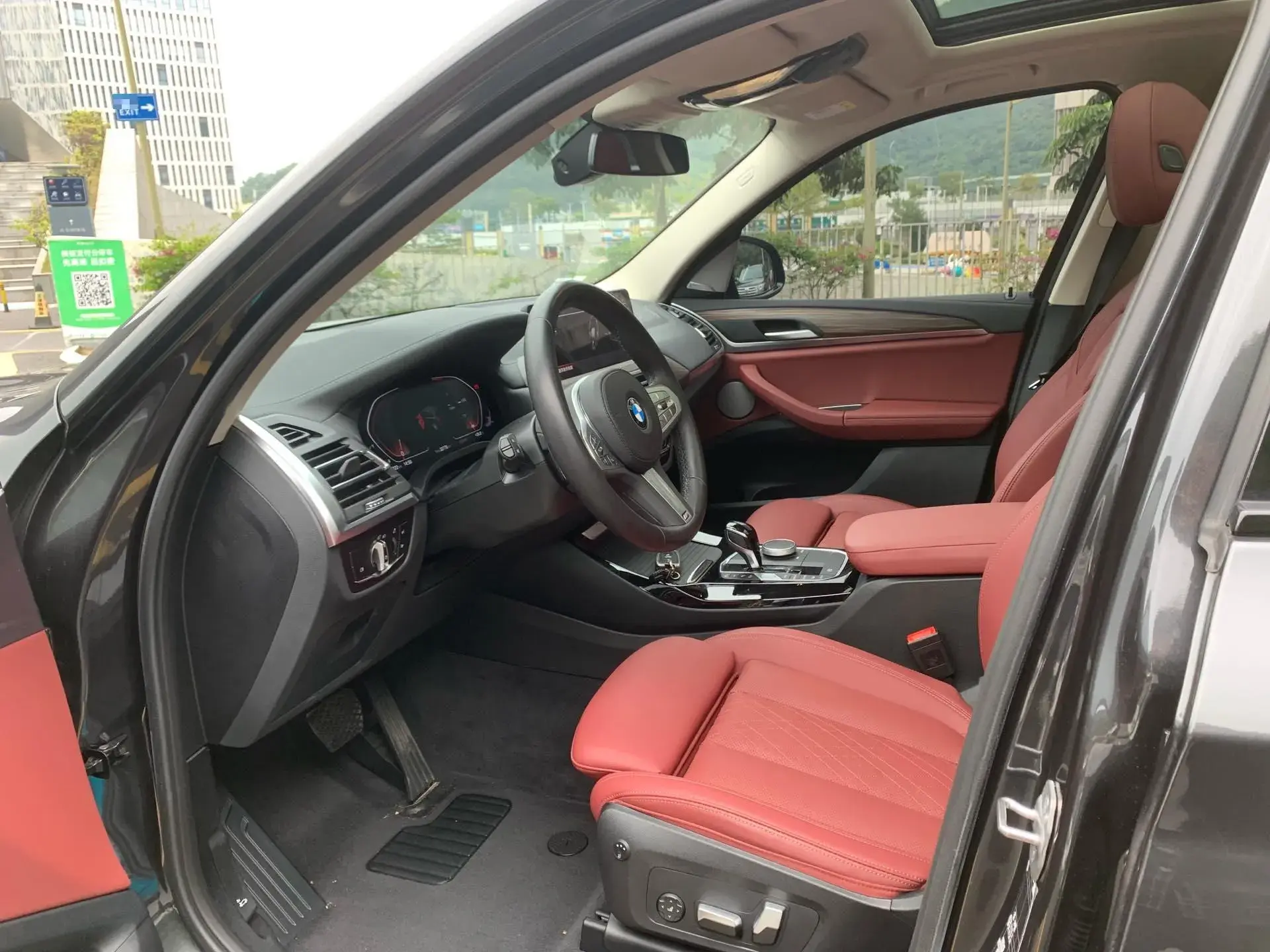 2023 BMW X3 thumbnail 3