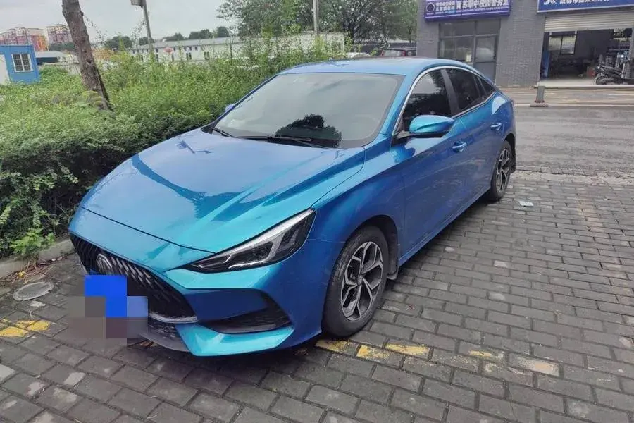 2021 MG 5 thumbnail 3