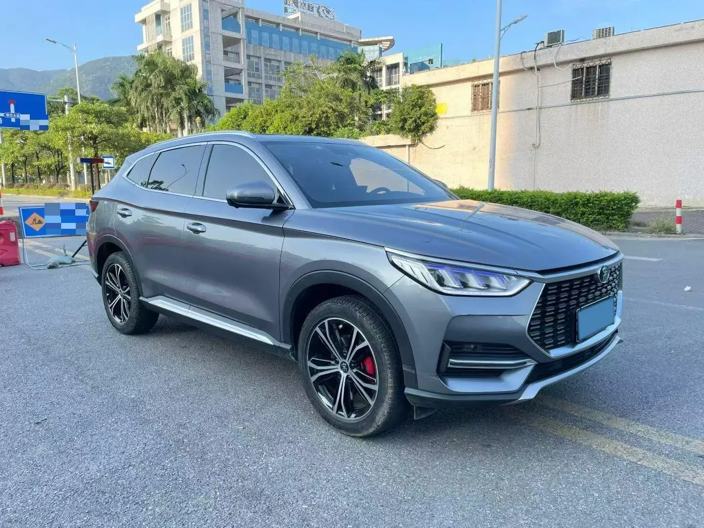 2020 BYD SONG thumbnail 2