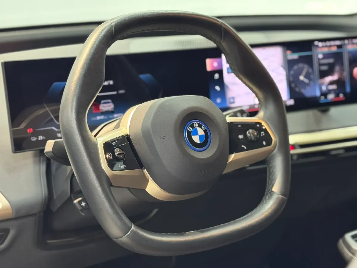 2022 BMW iX BEV 76.6KWH,autocango,china used car exporter,china ev exporter,chinese used car exporter,chinese used ev exporter