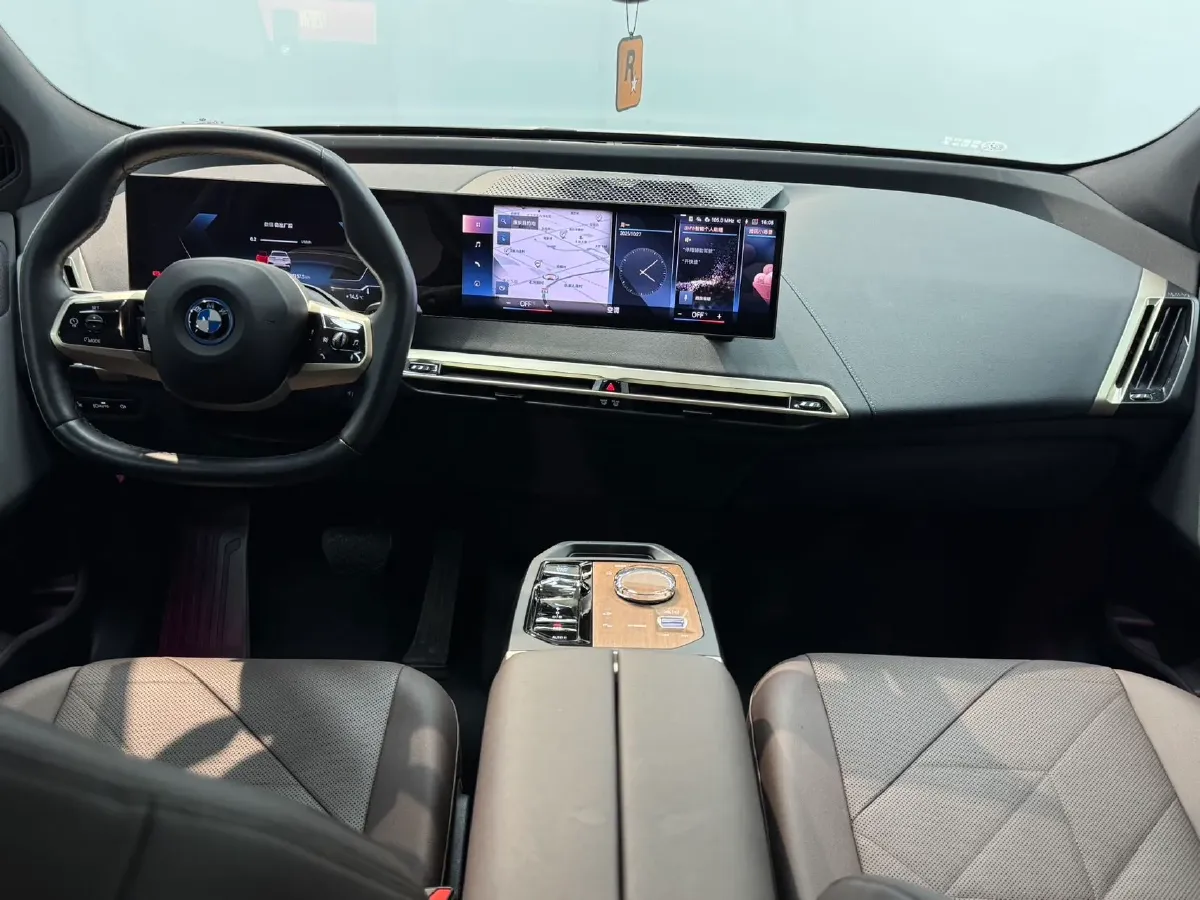 2022 BMW iX BEV 76.6KWH,autocango,china used car exporter,china ev exporter,chinese used car exporter,chinese used ev exporter