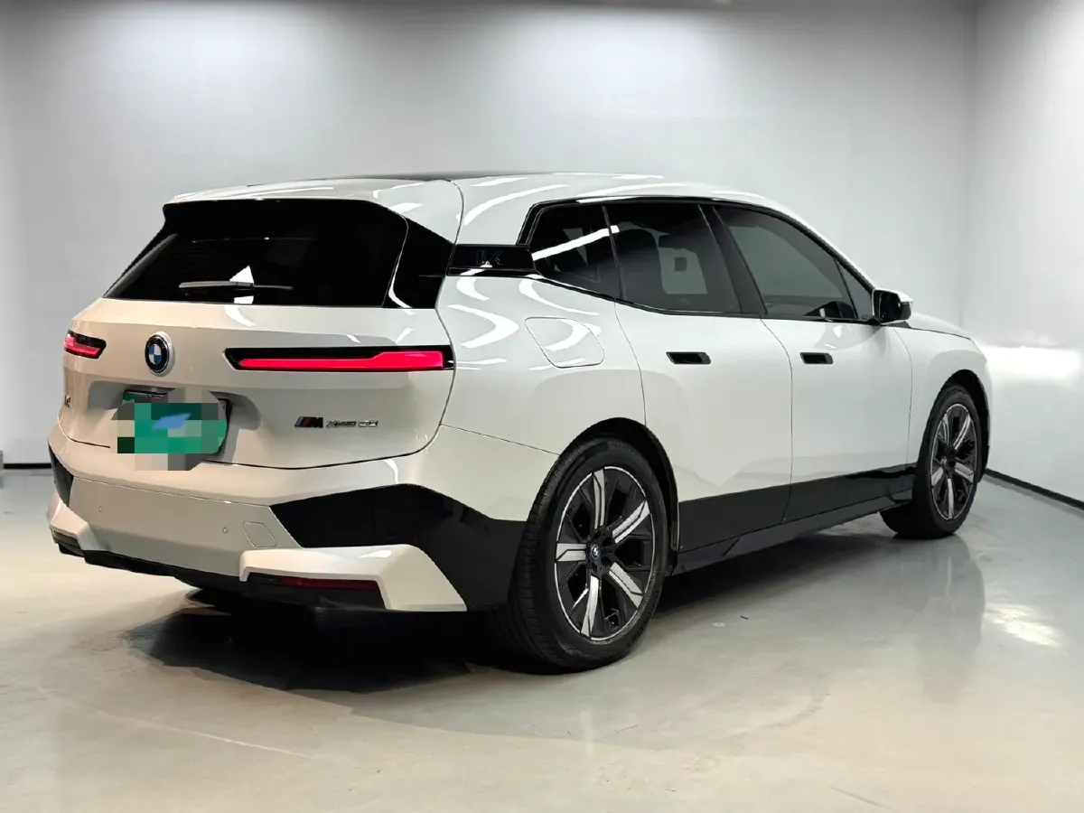 2022 BMW iX BEV 76.6KWH,autocango,china used car exporter,china ev exporter,chinese used car exporter,chinese used ev exporter