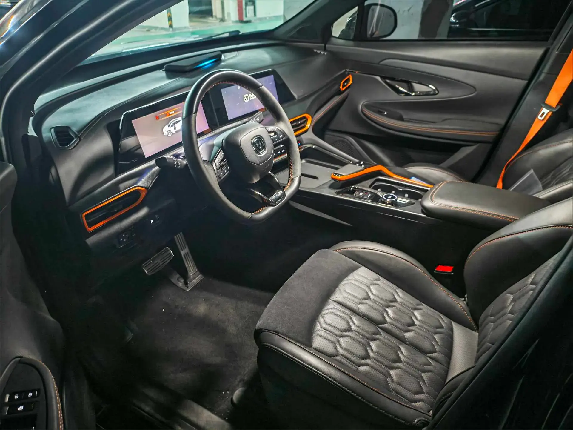 2022 CHANGAN UNI-T thumbnail 3