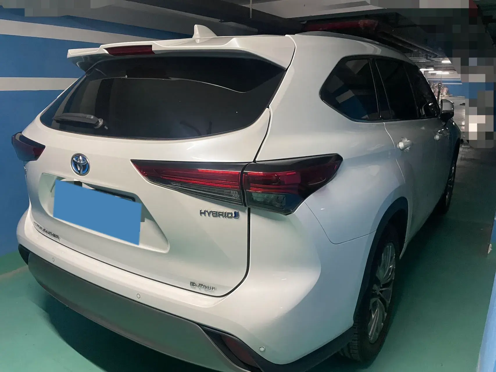 2022 TOYOTA HIGHLANDER thumbnail 4