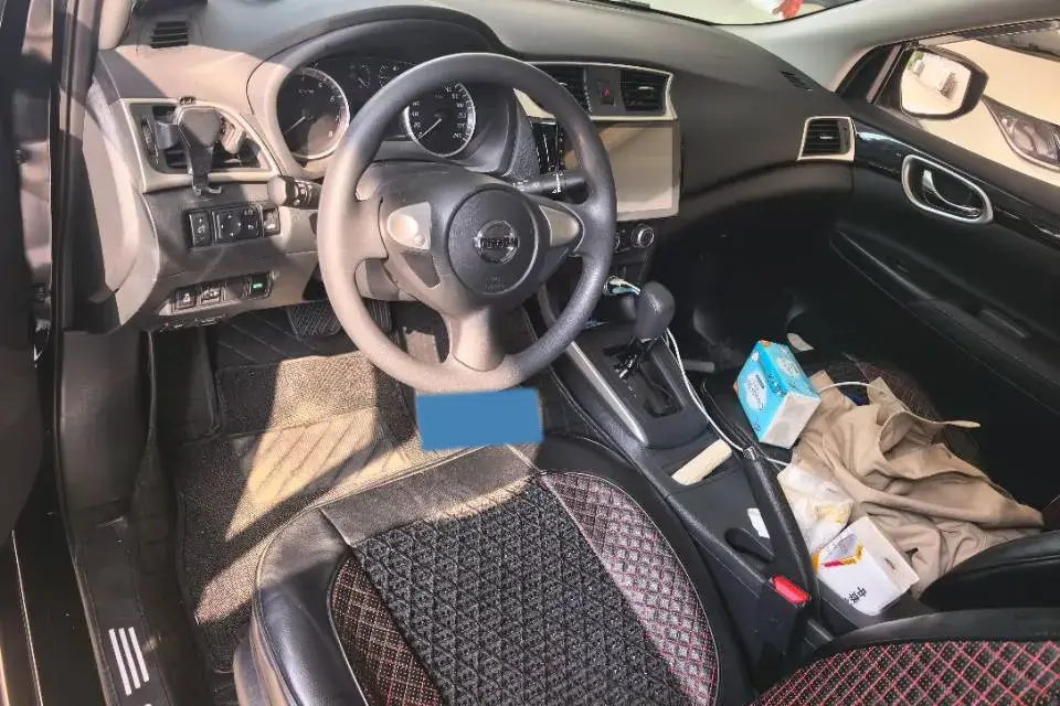 2024 NISSAN SYLPHY thumbnail 3