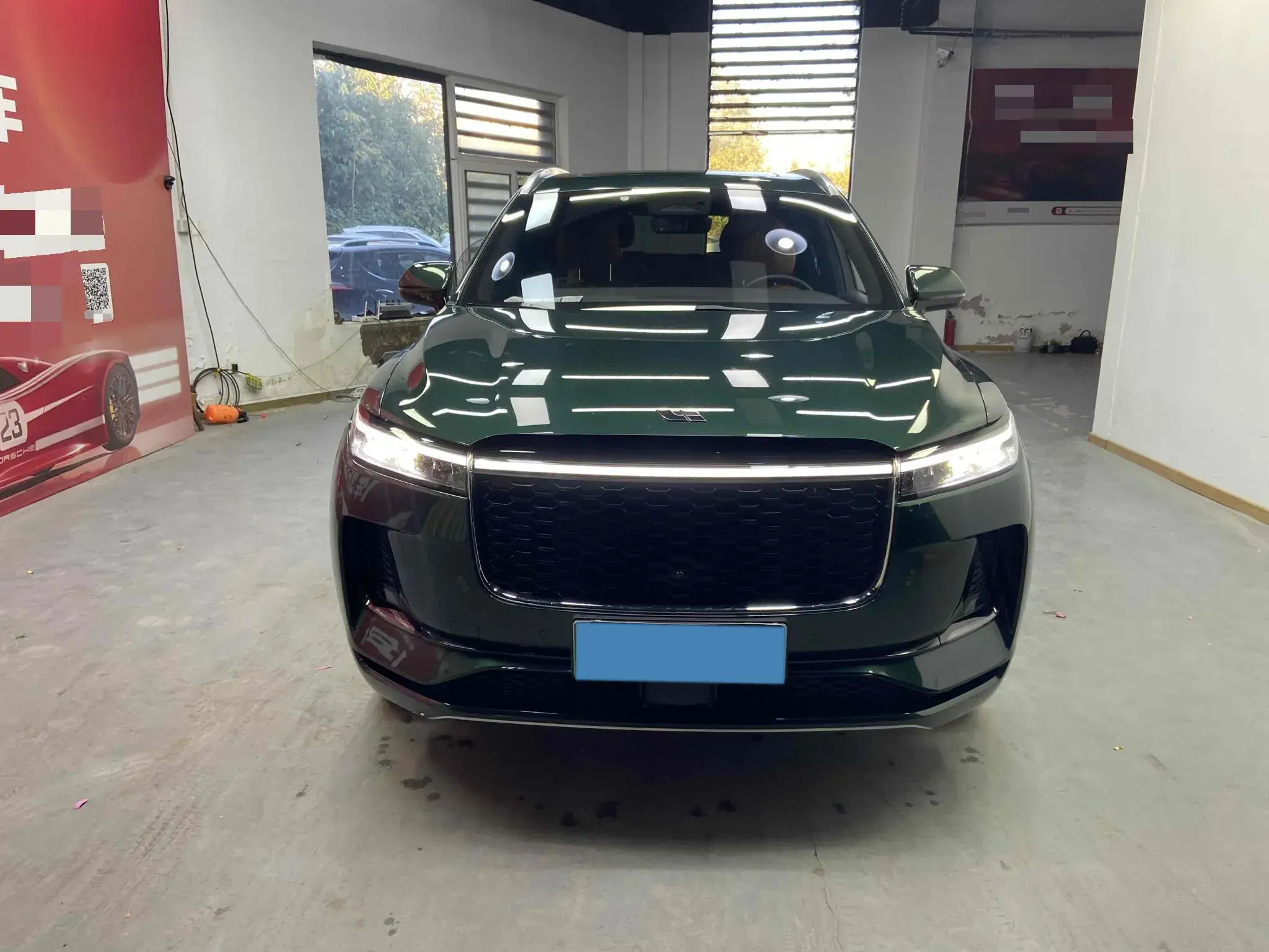 2021 LI ONE thumbnail 2