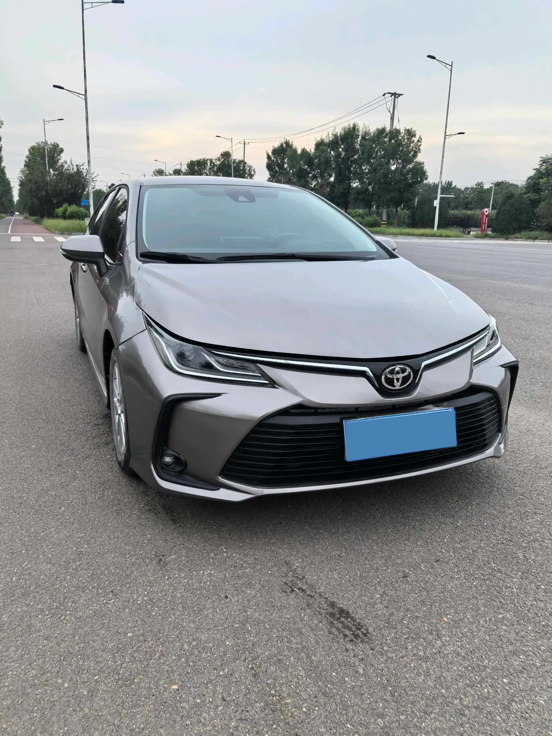 2021 TOYOTA COROLLA thumbnail 3