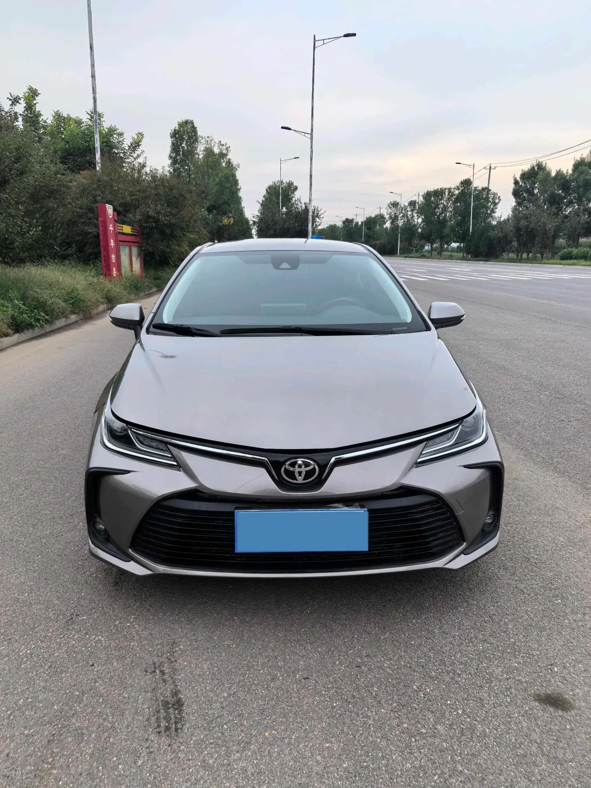 2021 TOYOTA COROLLA thumbnail 2