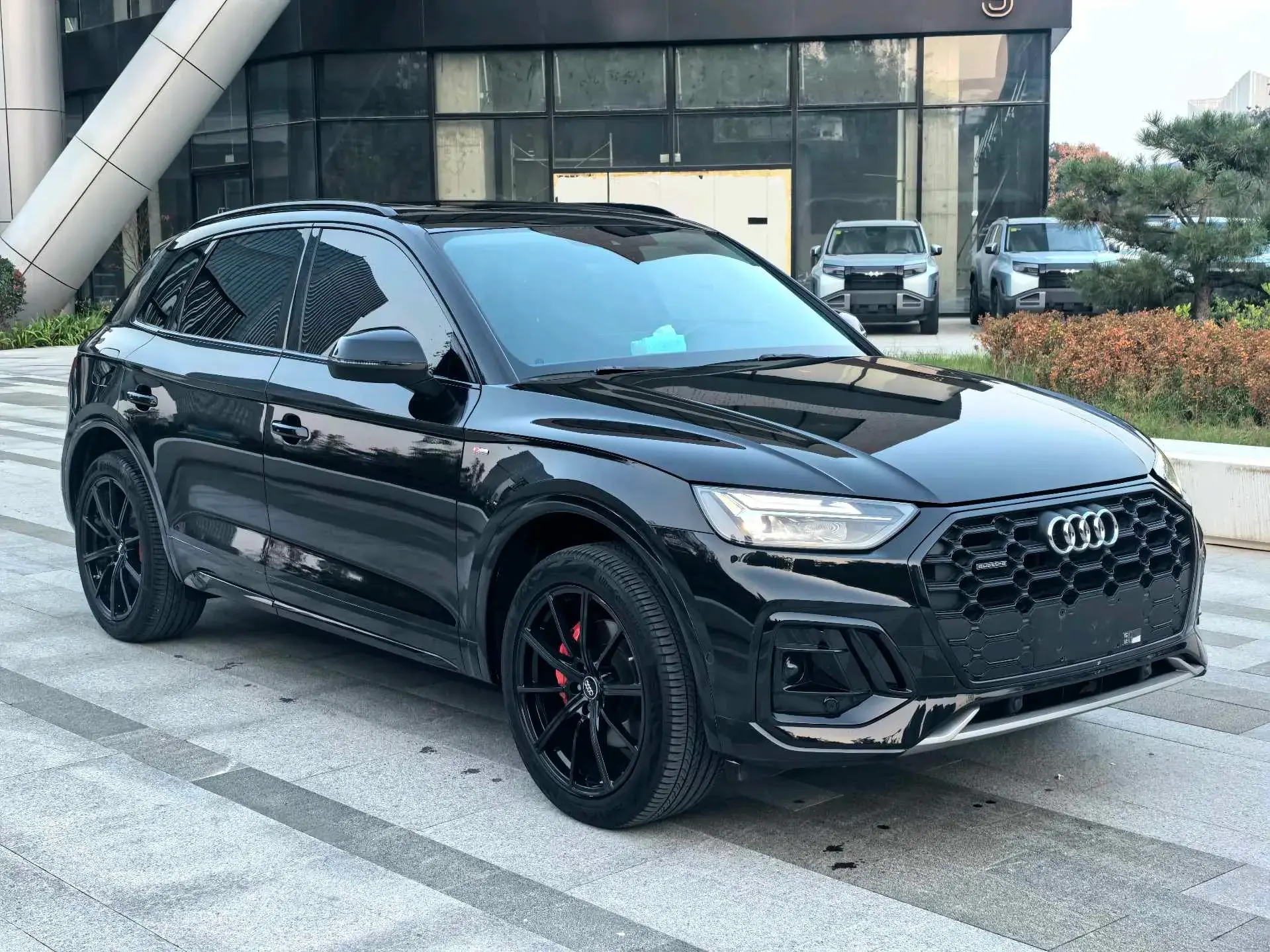 2022 AUDI Q5L thumbnail 3