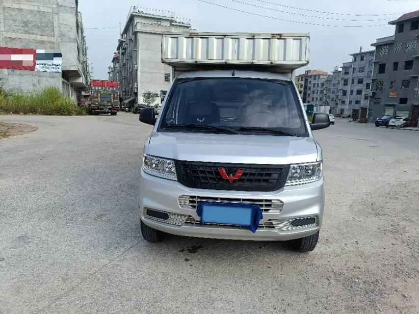 2020 WuLing RongGuang New Truck Special 1.8L 125HP L4 5MT,autocango,china used car exporter,china ev exporter,chinese used car exporter,chinese used ev exporter