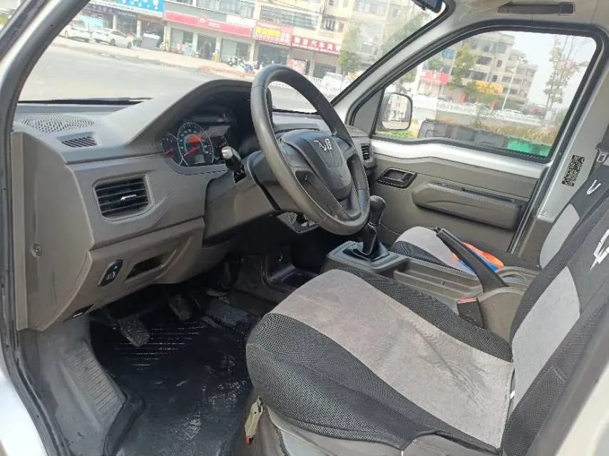 2020 WuLing RongGuang New Truck Special 1.8L 125HP L4 5MT,autocango,china used car exporter,china ev exporter,chinese used car exporter,chinese used ev exporter