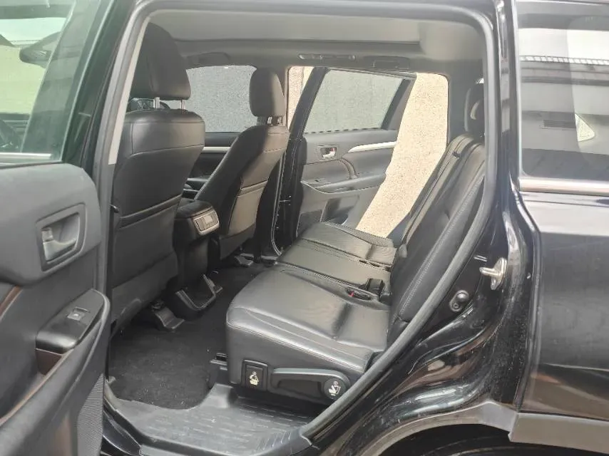 2019 SsangYong Rexton 2.0T 224HP L4 6AT,autocango,china used car exporter,china ev exporter,chinese used car exporter,chinese used ev exporter
