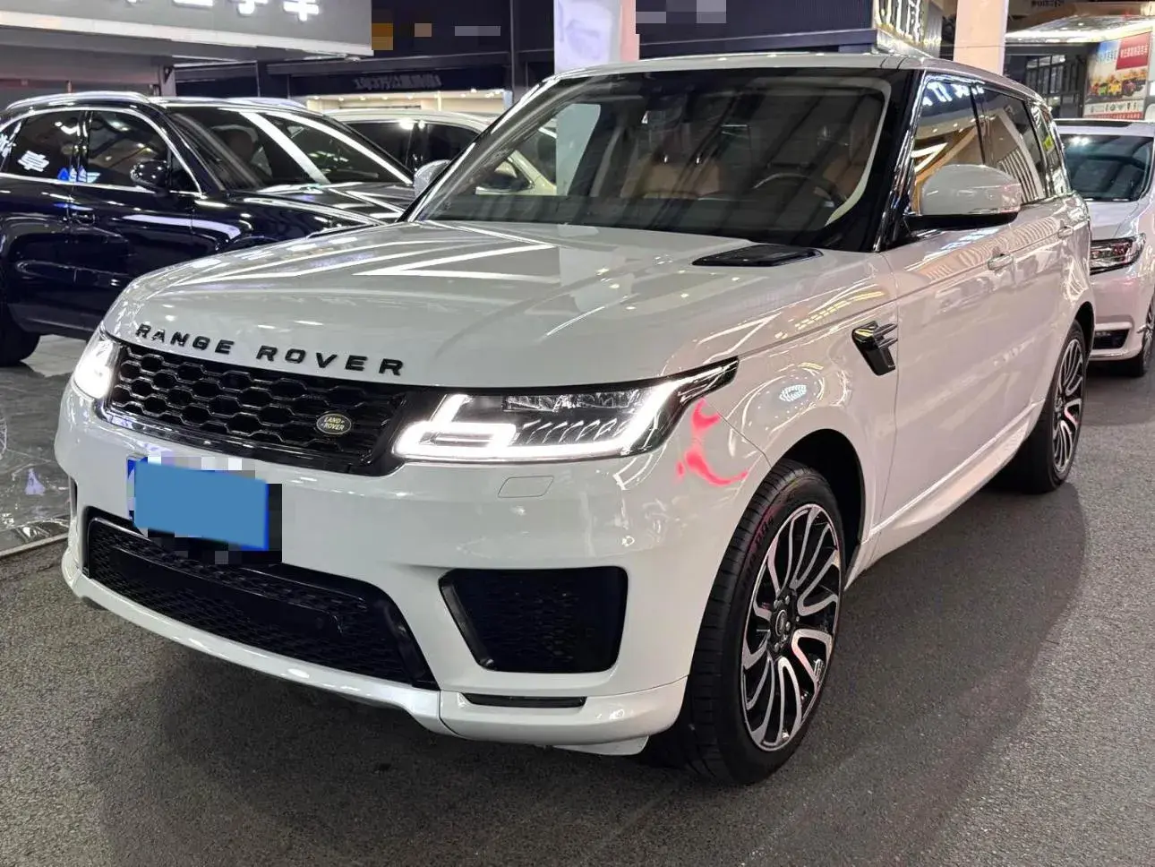 2018 LAND ROVER view 1