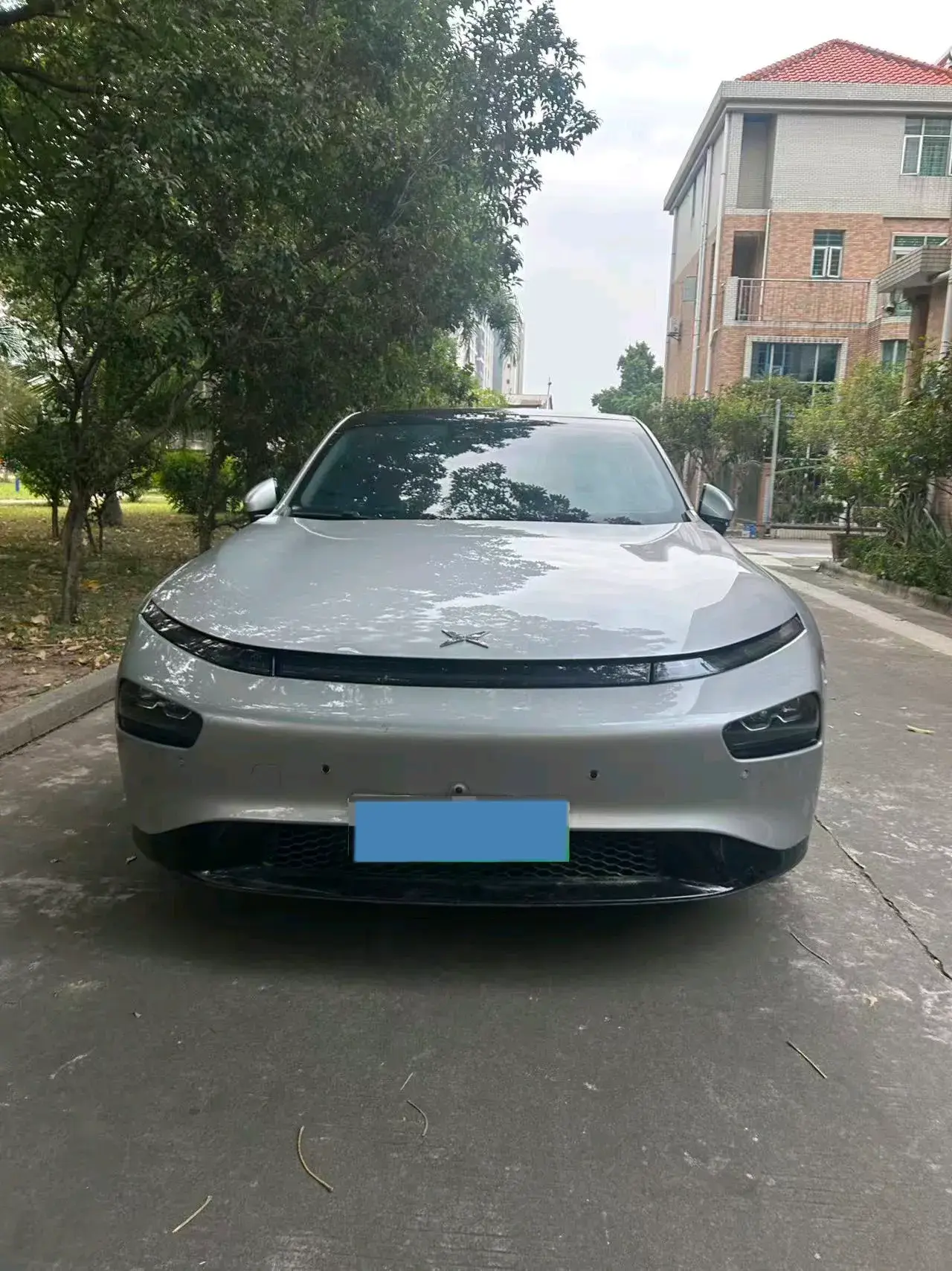 2020 XPENG P7 thumbnail 2